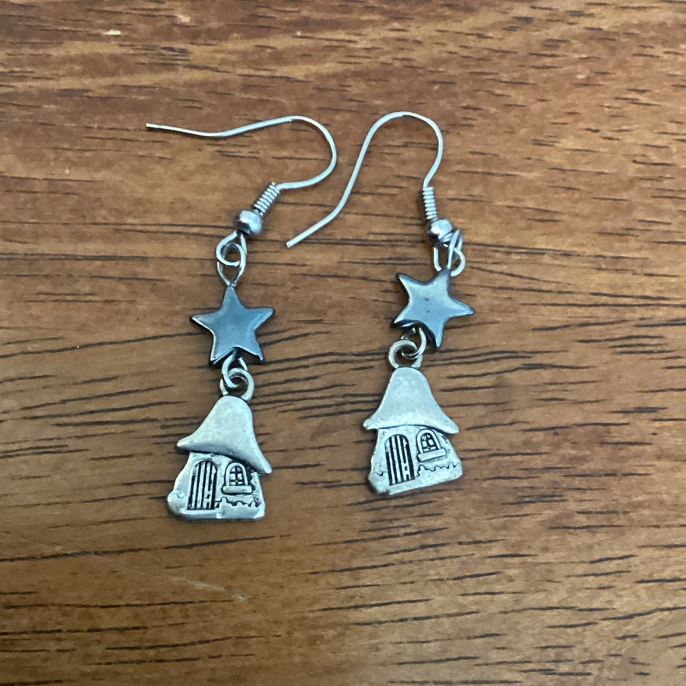 Cute Elf House Hematite Star French Wire Earrings.